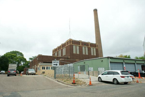 South Transfer Station building and entryway