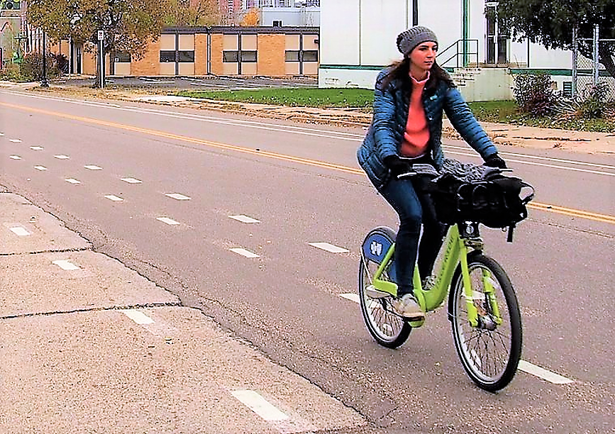 Bike lane markings - advisory bike lanes Bike lane markings - advisory bike lanes