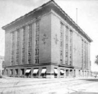 1906 photo of Advance Thresher–Emerson Newton Co. Building