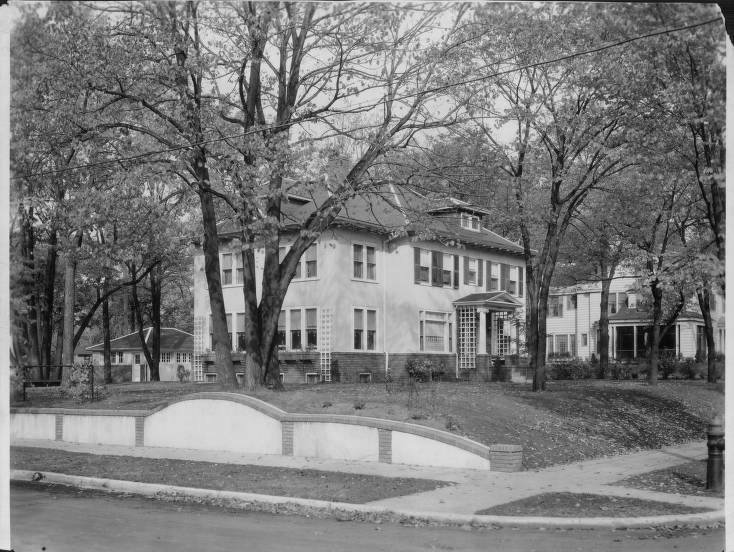 4650 Fremont Avenue South in the 1920s