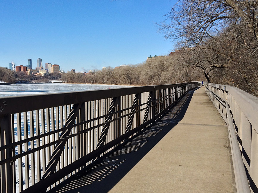 The walkway along the Mississippi, near the University of Minnesota The walkway along the Mississippi, near the University of Minnesota